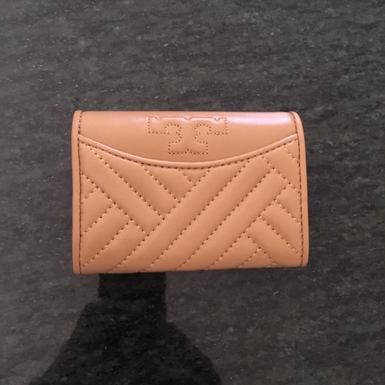 Tory Burch Women's Wallet-purses | Depop