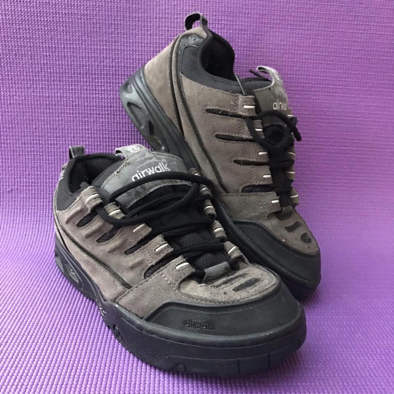 90s USA製 AIRWALK エアウォーク フリースジャケット 黒×白 ヴィンテージ OLD パーカー 表記サイズM (メンズ L～XL位の大きさ)  チェック ジャケット・上着