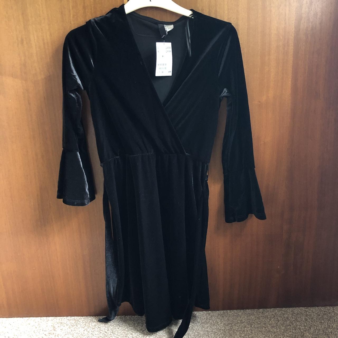 H&m velvet wrap clearance dress