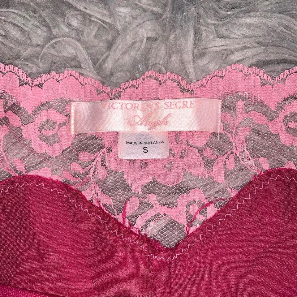 NWOT Victoria's Secret Pink Floral Embroidered Lace Triangle