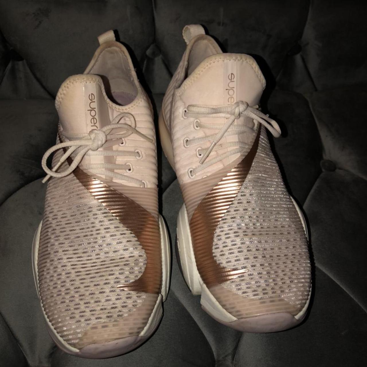 nike zoom light pink