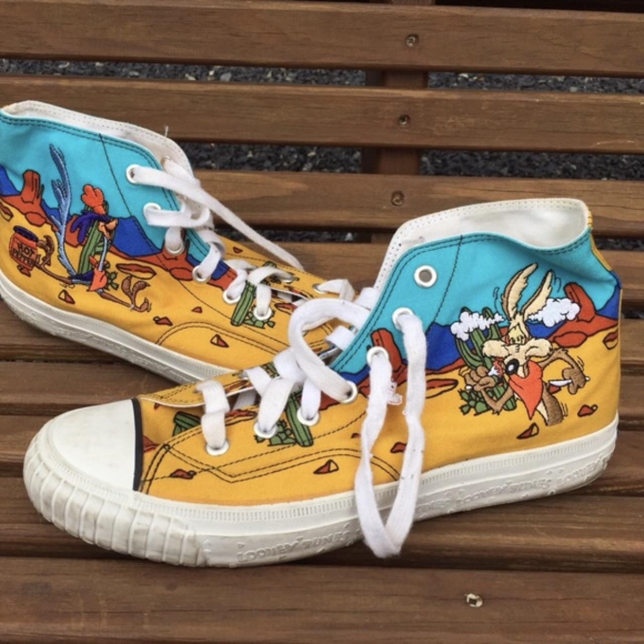 Keds looney clearance tunes sneakers