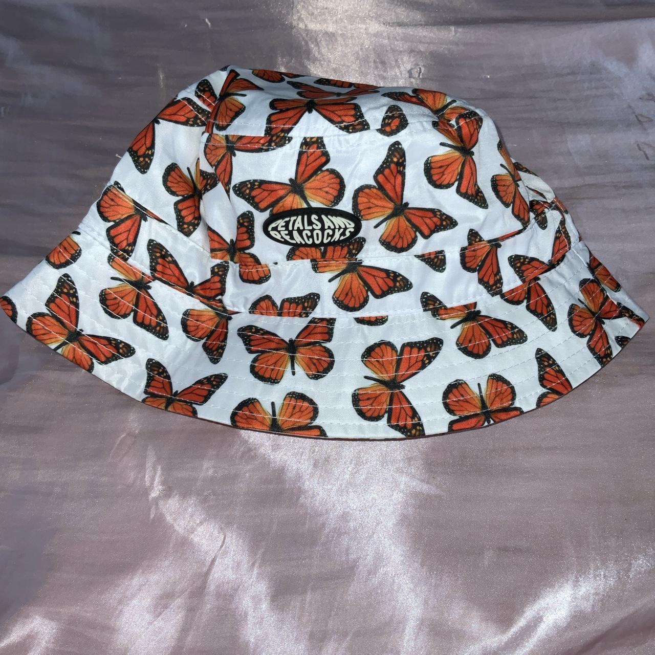 BUTTERFLY BUCKET HAT Tillys Read bio before... Depop