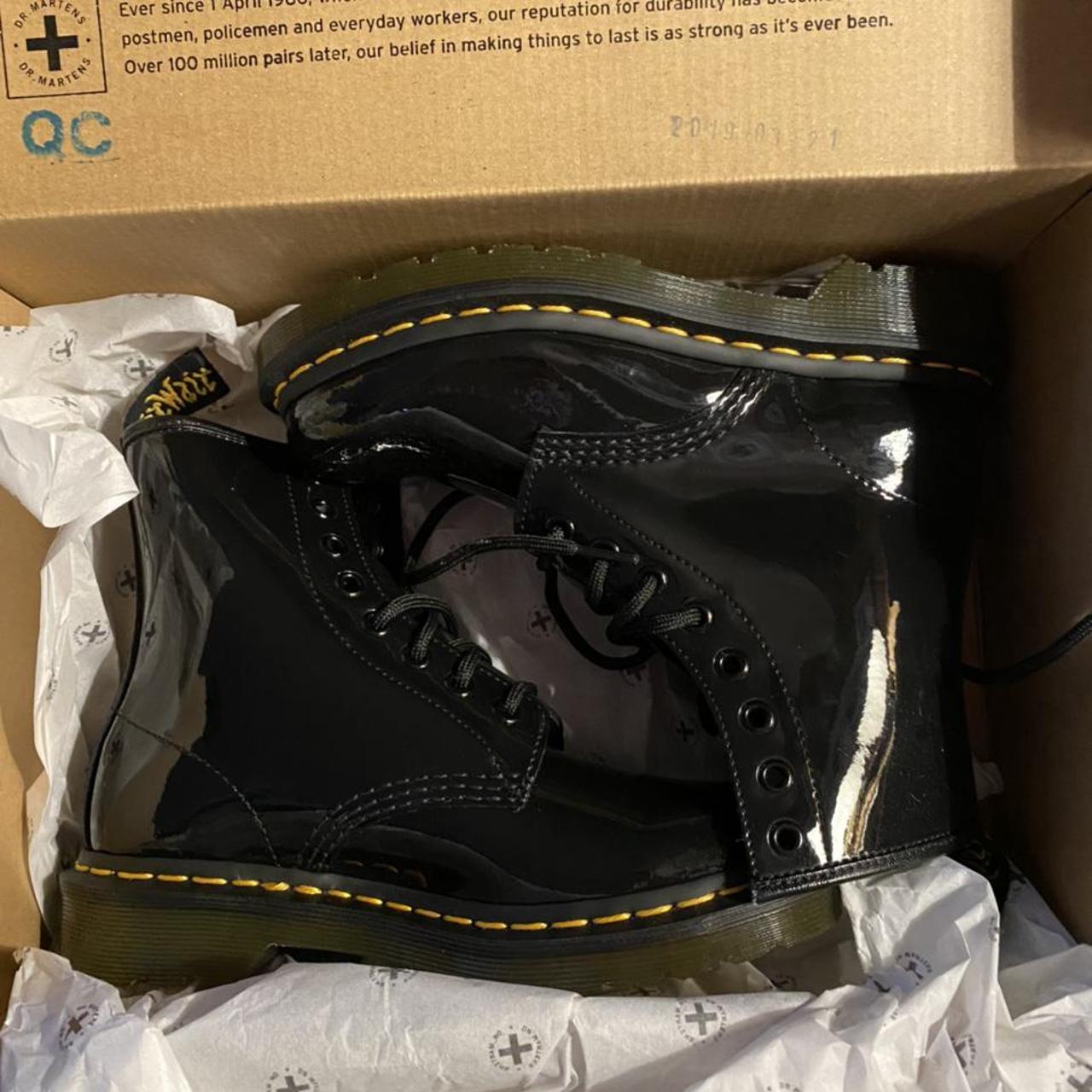 dr martens mini