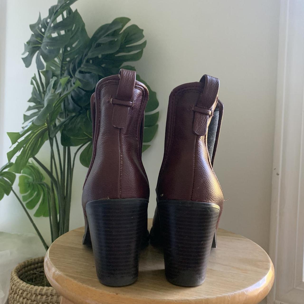 shoedazzle burgundy boots