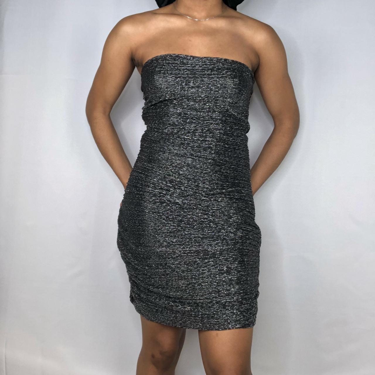 Product Image 1 - Late 2000s strapless party dress

Shimmery