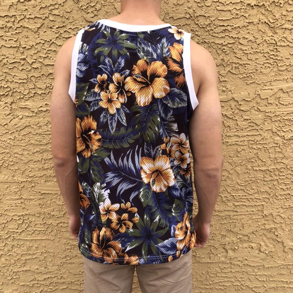 Stüssy Flower Tee Men's Flower Tee, Size S in great - Depop