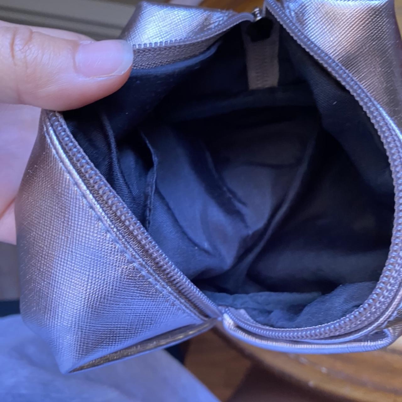 MAC Women's Grey and Silver Bag (3)