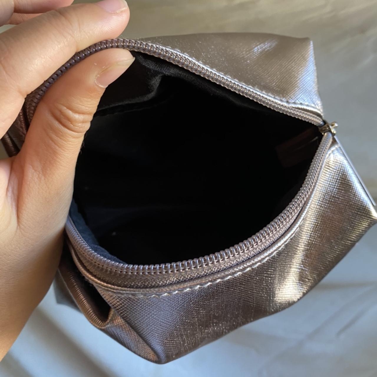 MAC Women's Grey and Silver Bag (4)