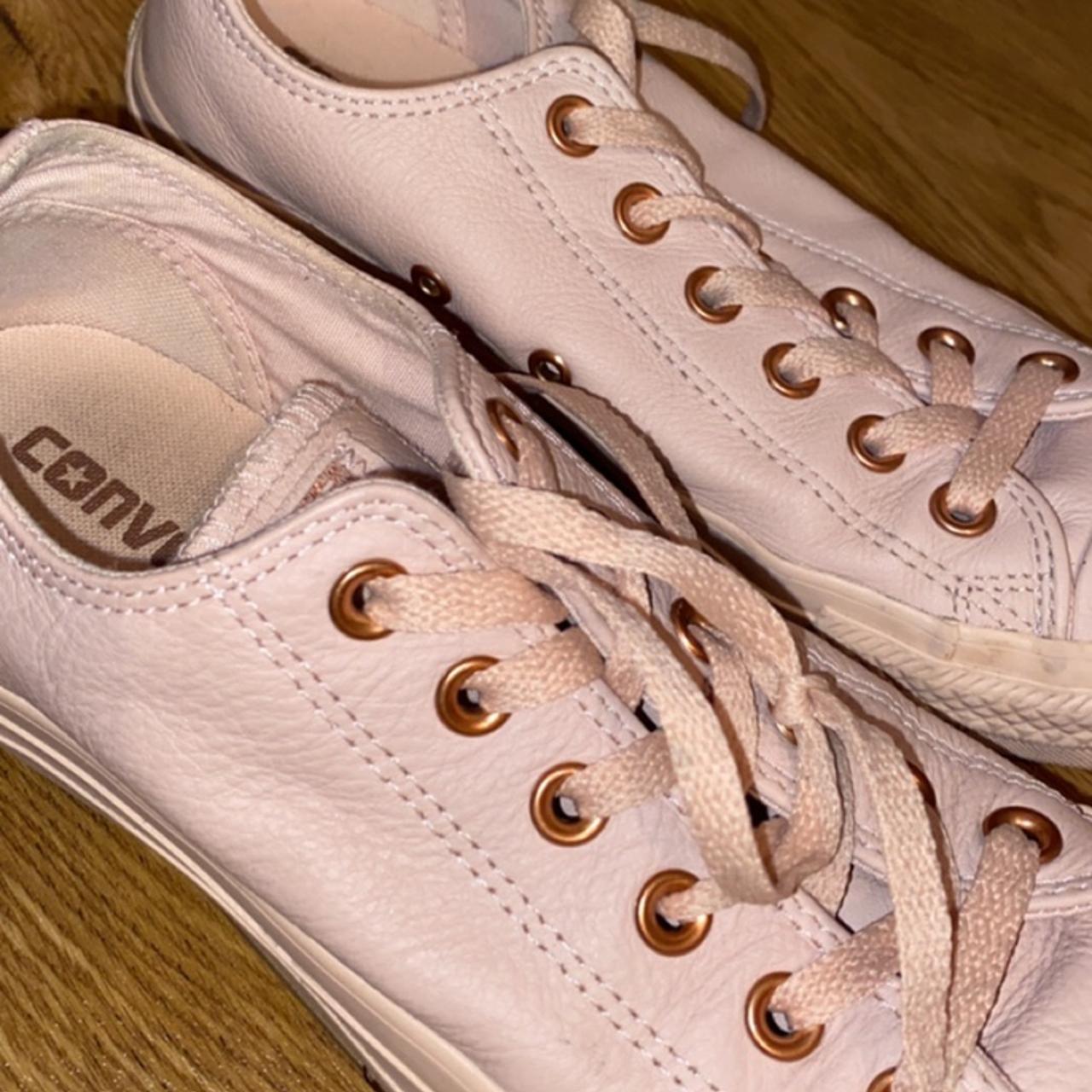 Baby pink / nude converse with rose gold -