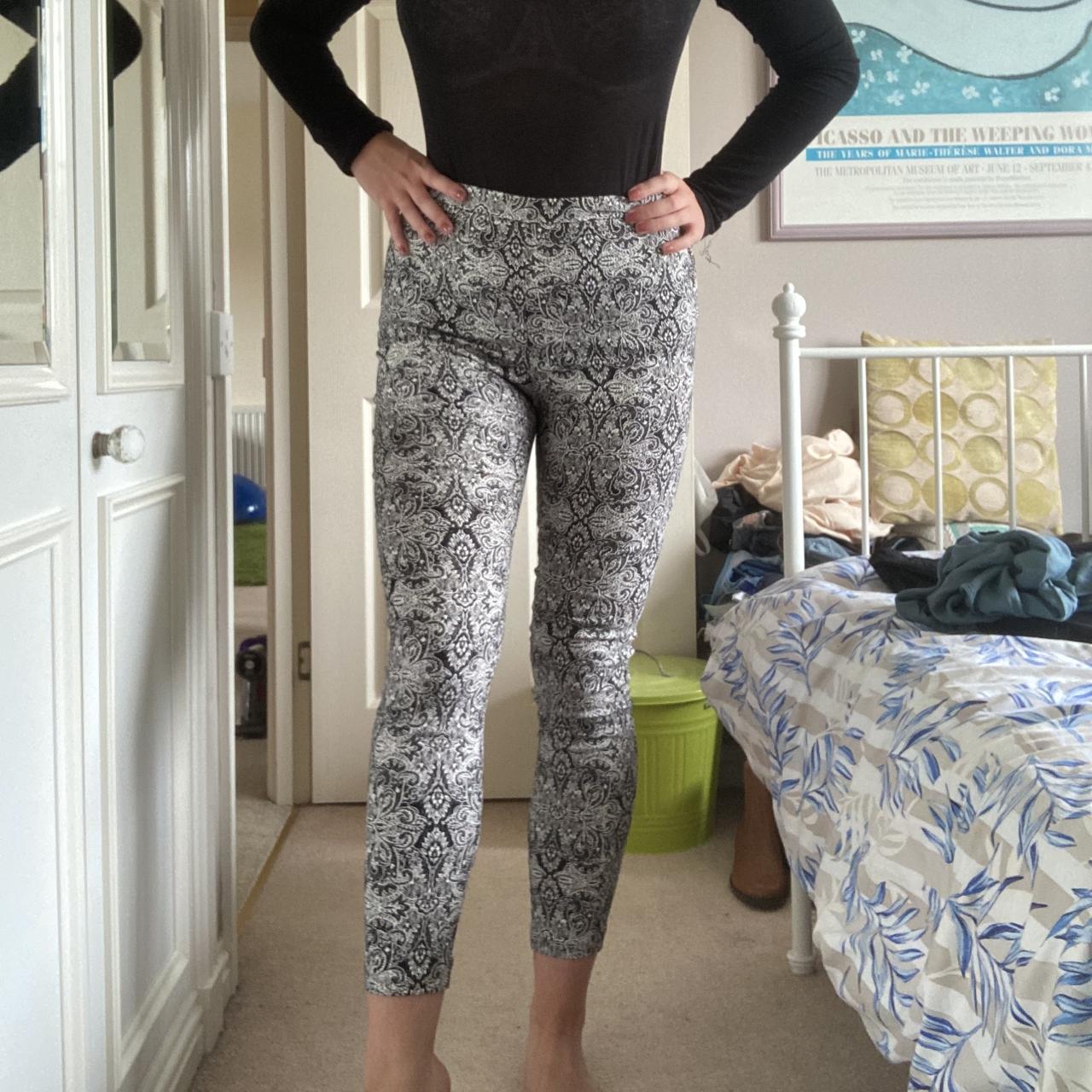 Primark Girls Grey Geometric Cotton Jegging Trousers Size 11-12 Years –  Preworn Ltd