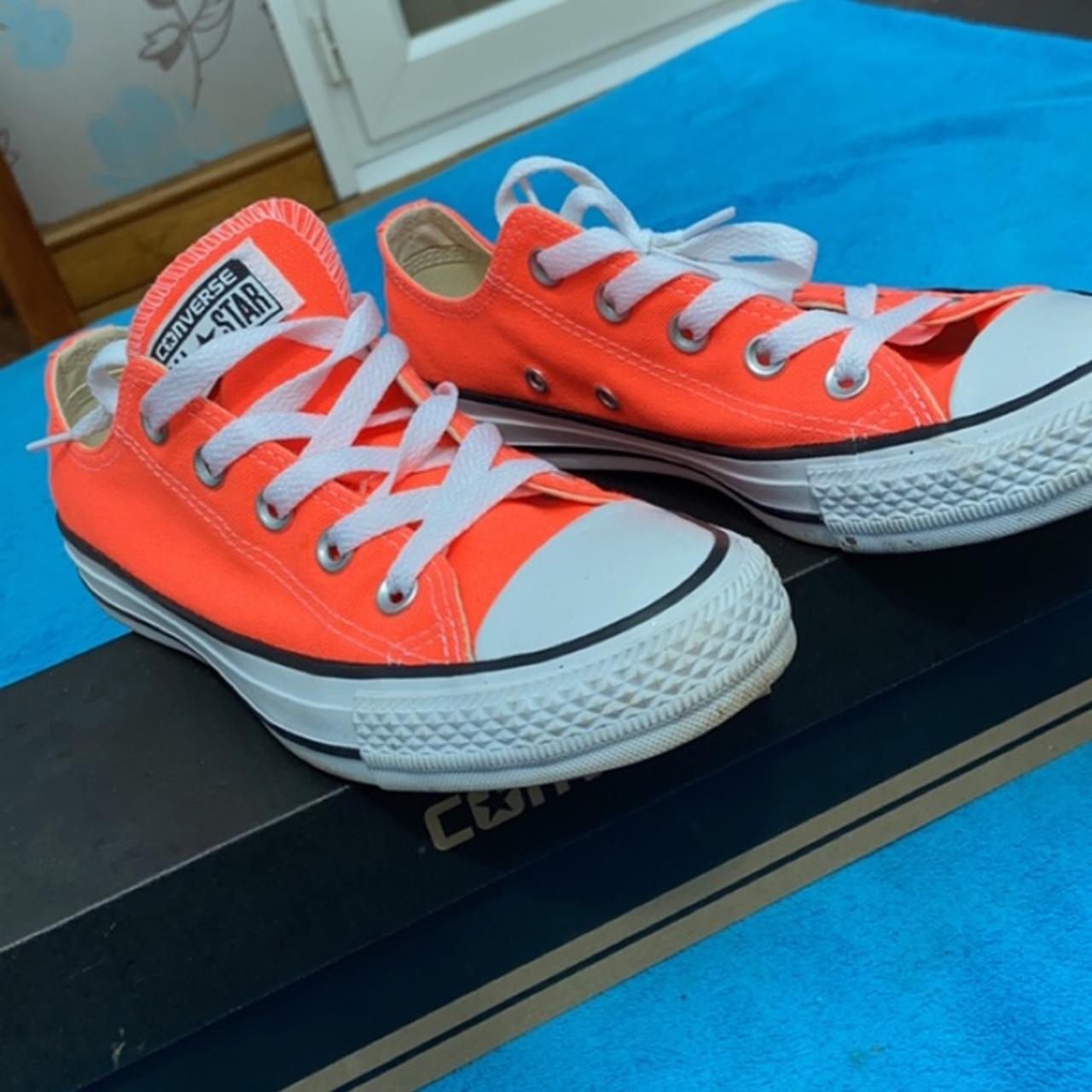 Neon orange converse store low tops