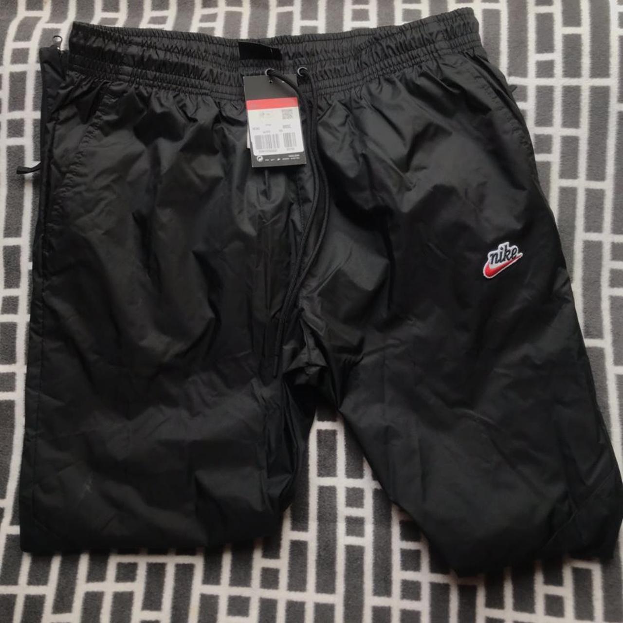 nike sportswear heritage pants