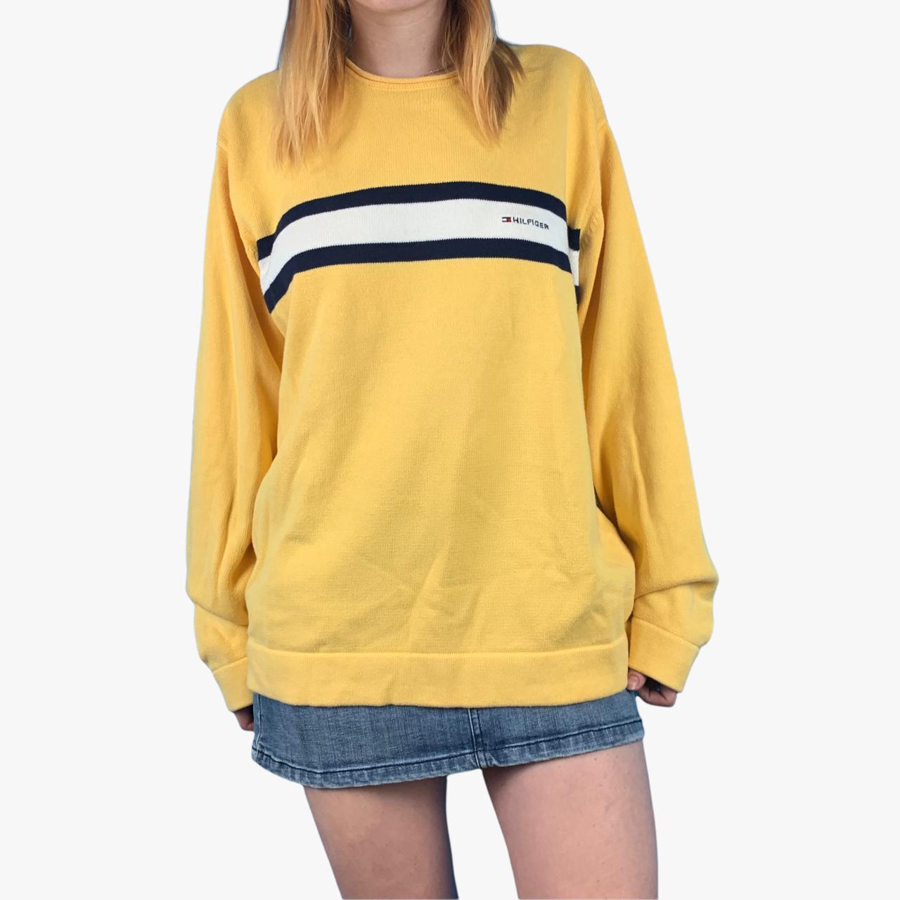 ikke organ ubrugt Yellow Tommy Hilfiger Sweater Like new condition,... - Depop