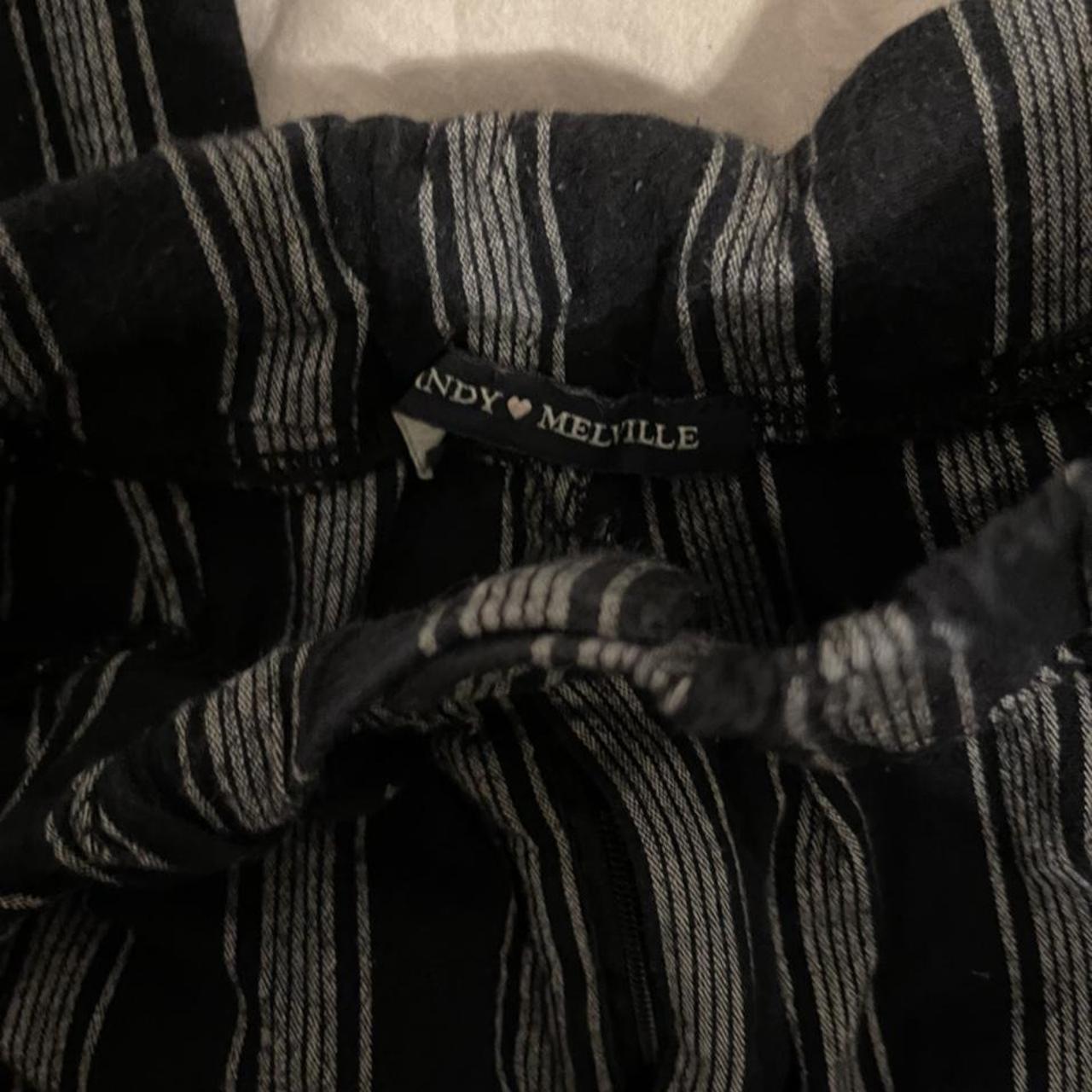 Brandy Melville Women's Black and Grey Trousers (4)