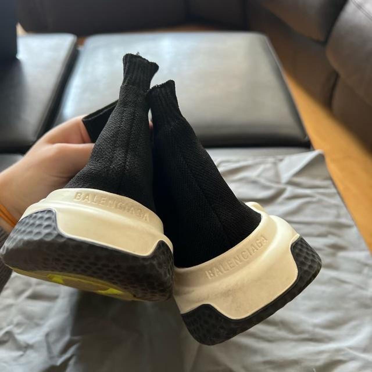 balenciaga runners yellow sole