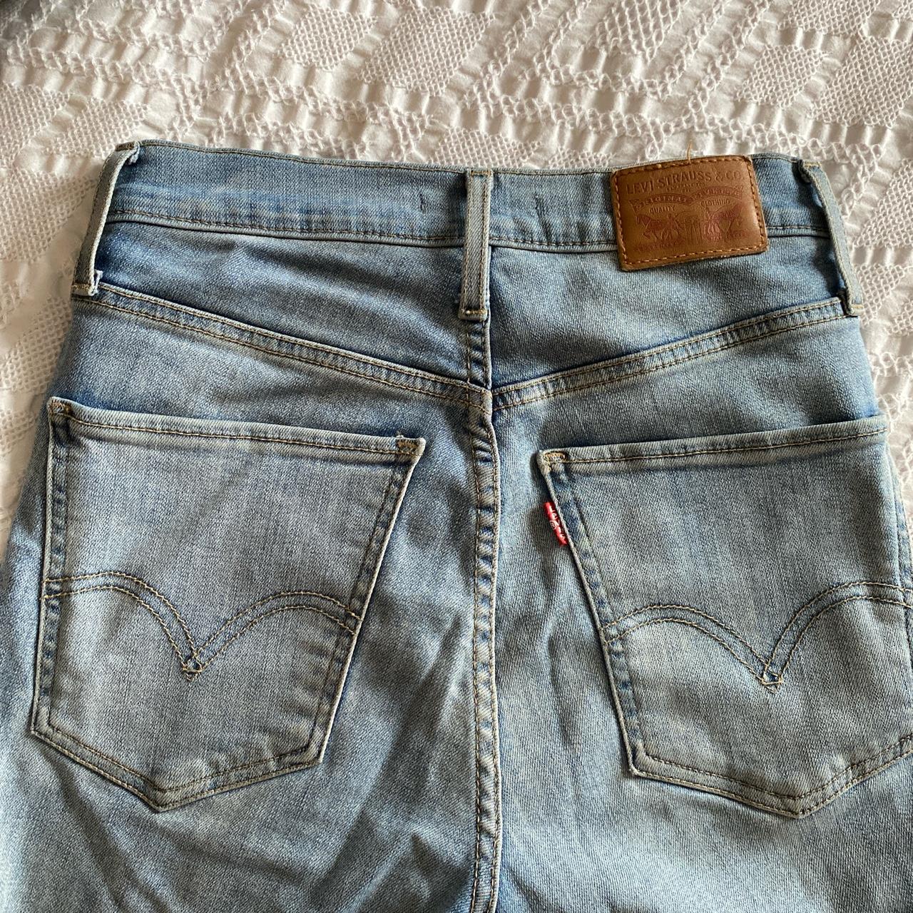 Size 26 best sale jeans levis