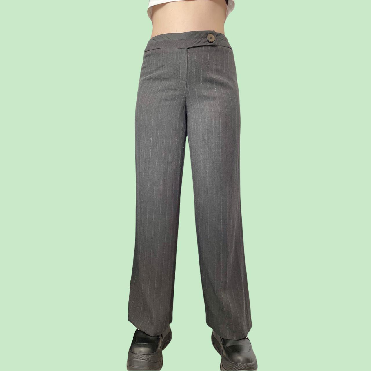 Product Image 1 - Petite pinstripe trousers

In excellent condition.

Material