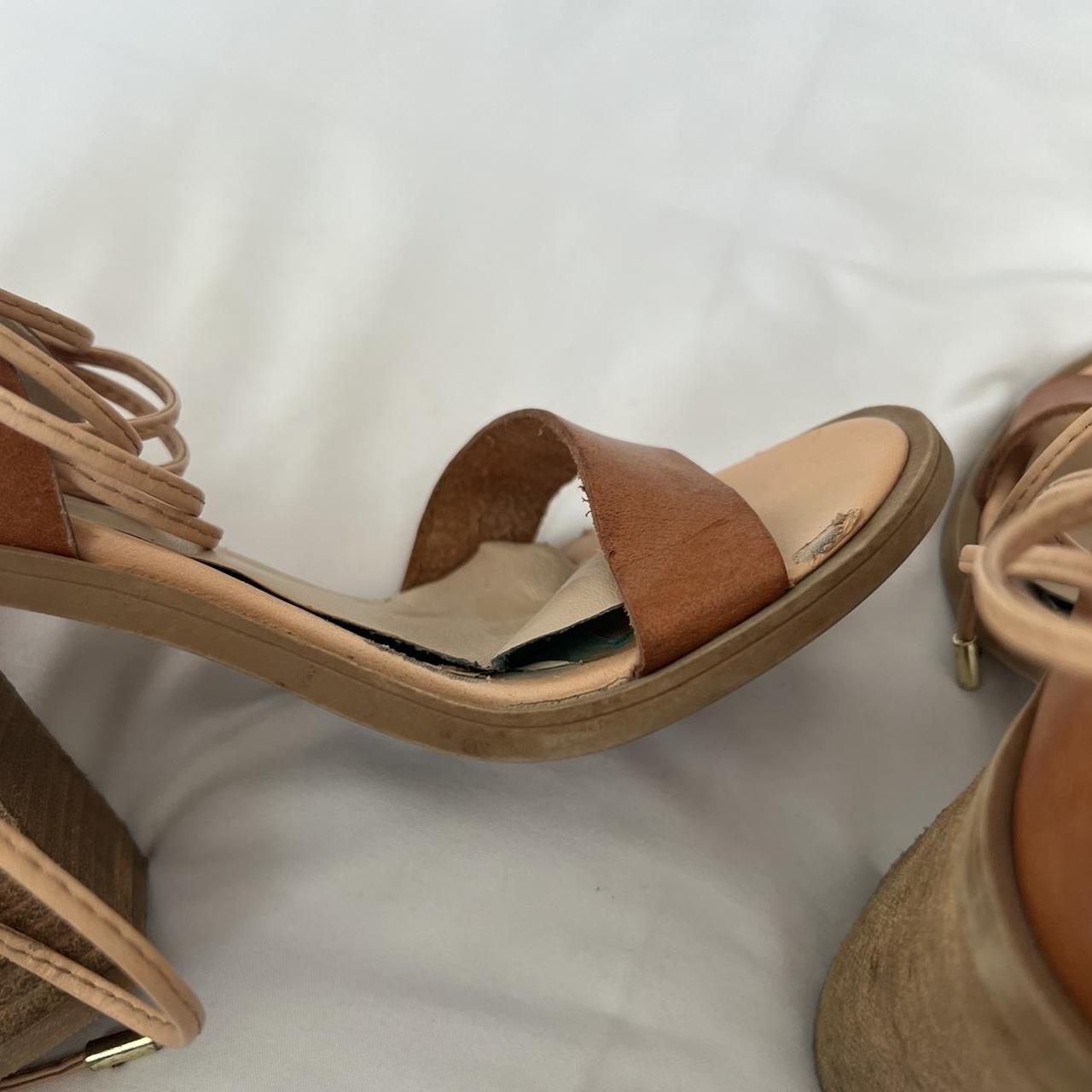 lace up block heels closed toe