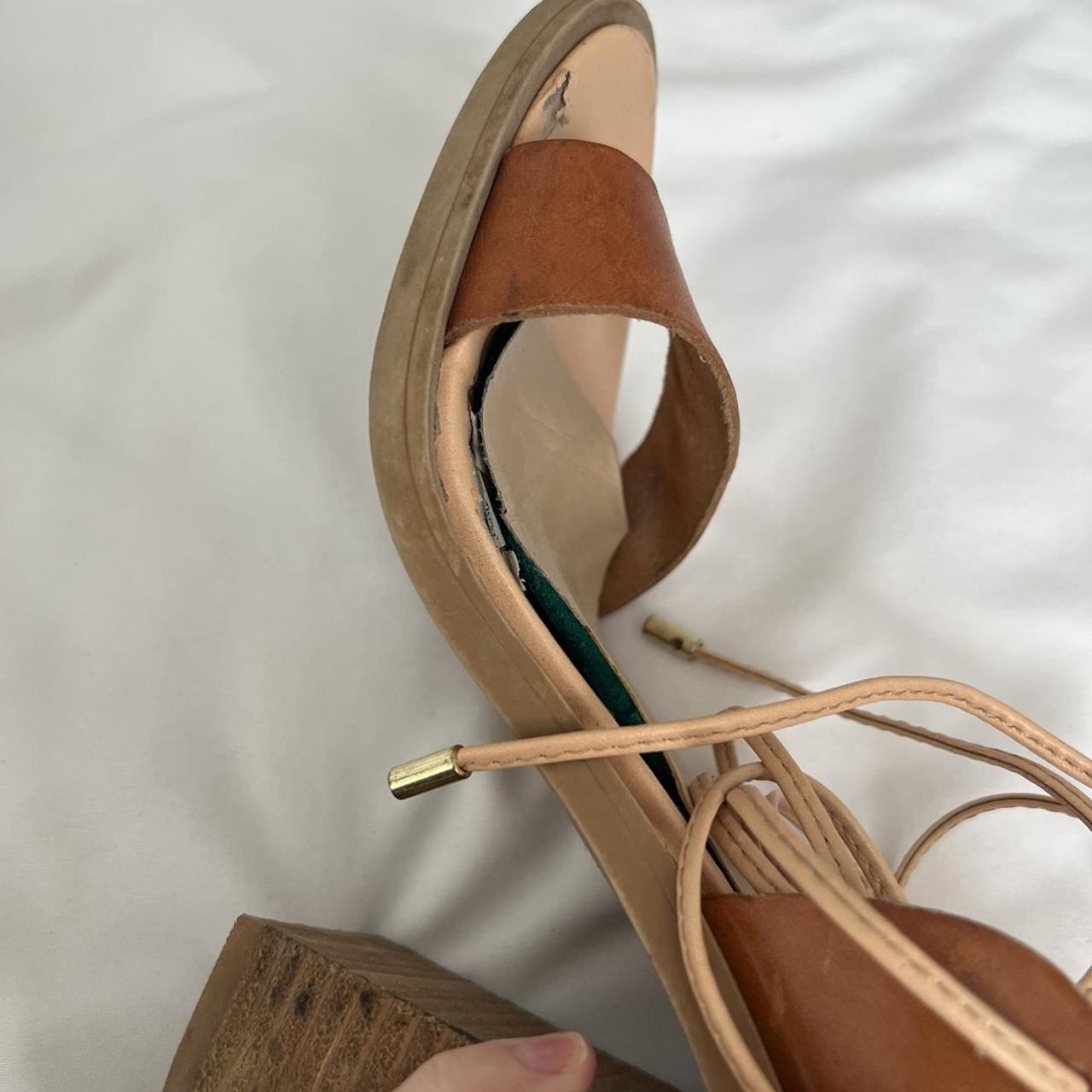 lace up block heels closed toe