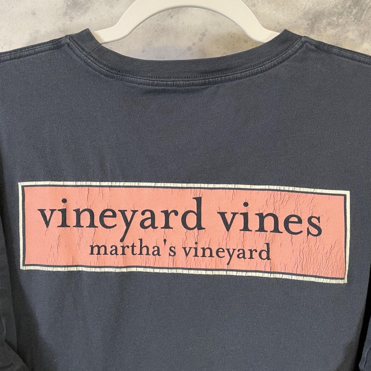 VINEYARD VINES CREW - MENS SIZE US M - GRAY - Depop