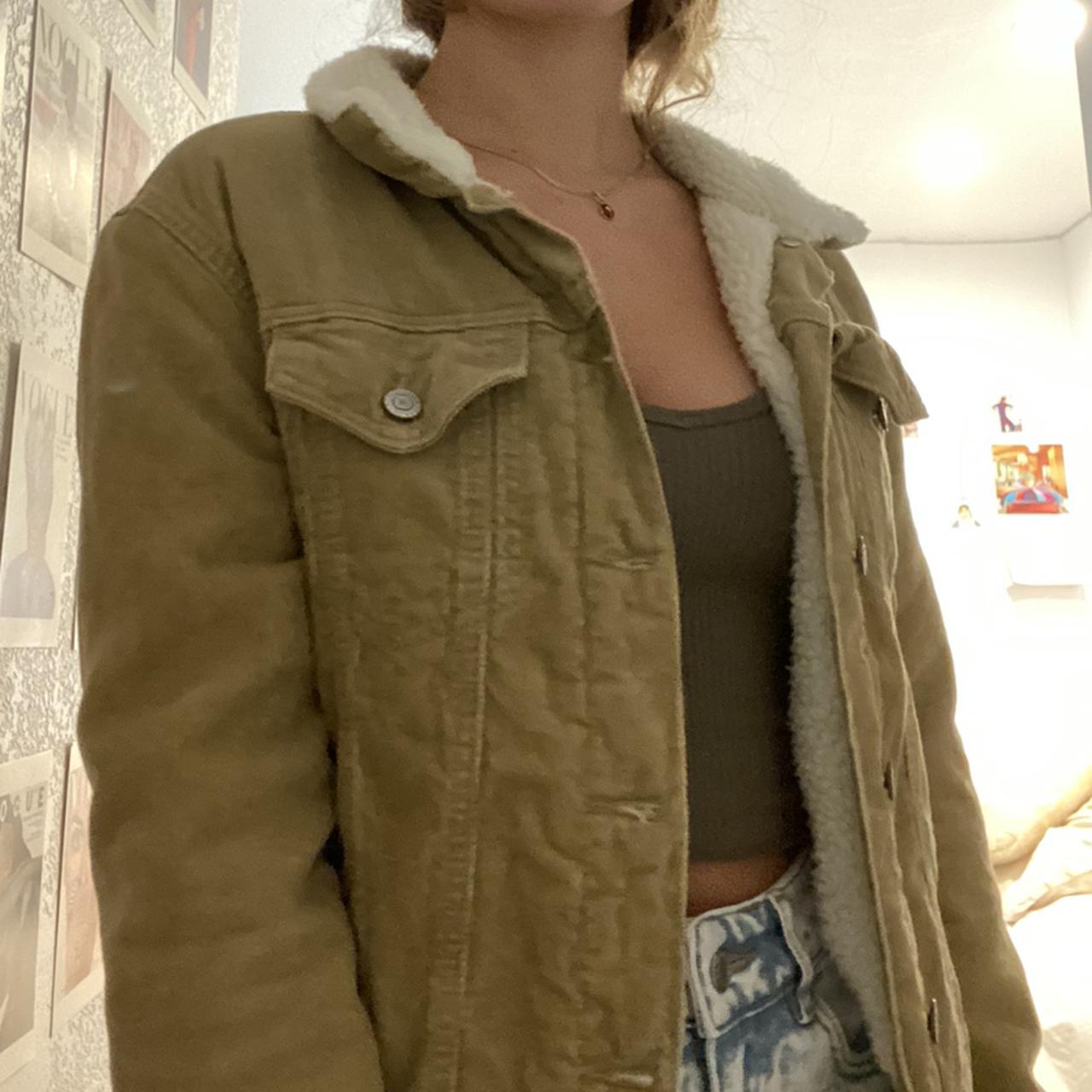 Brandy melville shaine 2025 corduroy jacket