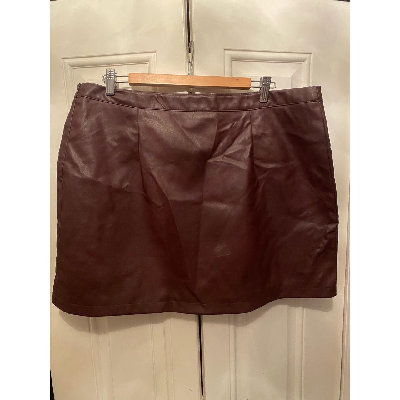 Burgundy leather 2025 skirt primark