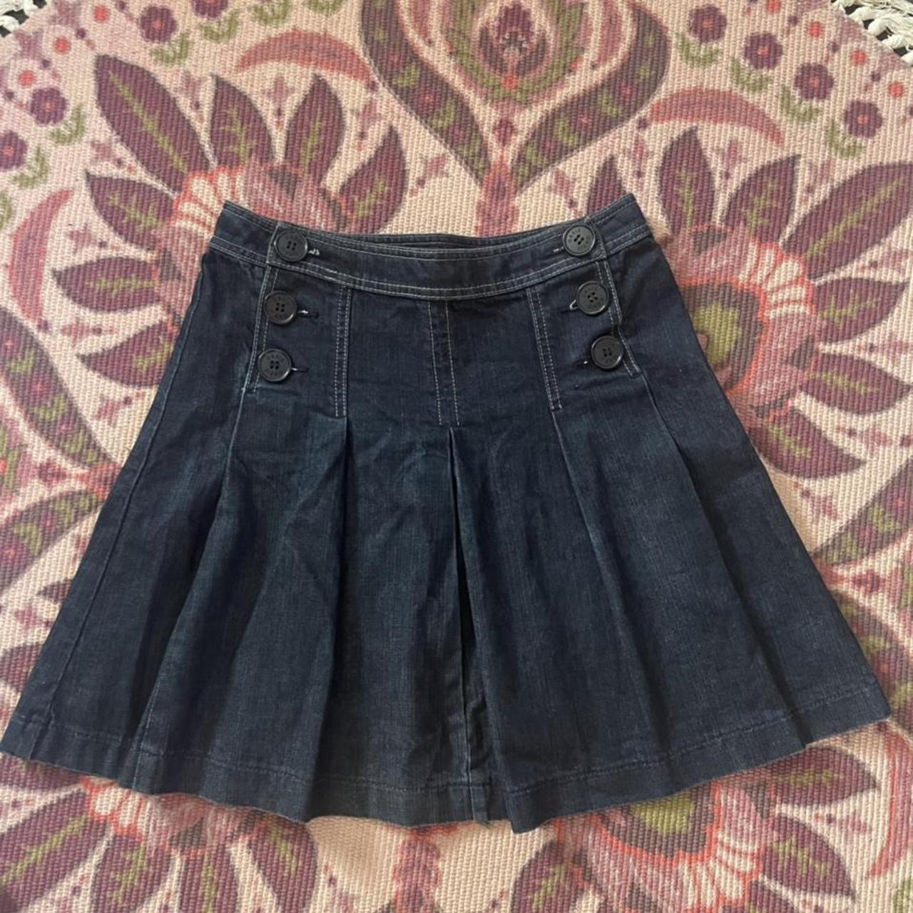 OASIS PLEATED DENIM MINI SKIRT Size 8/34 fits size... - Depop