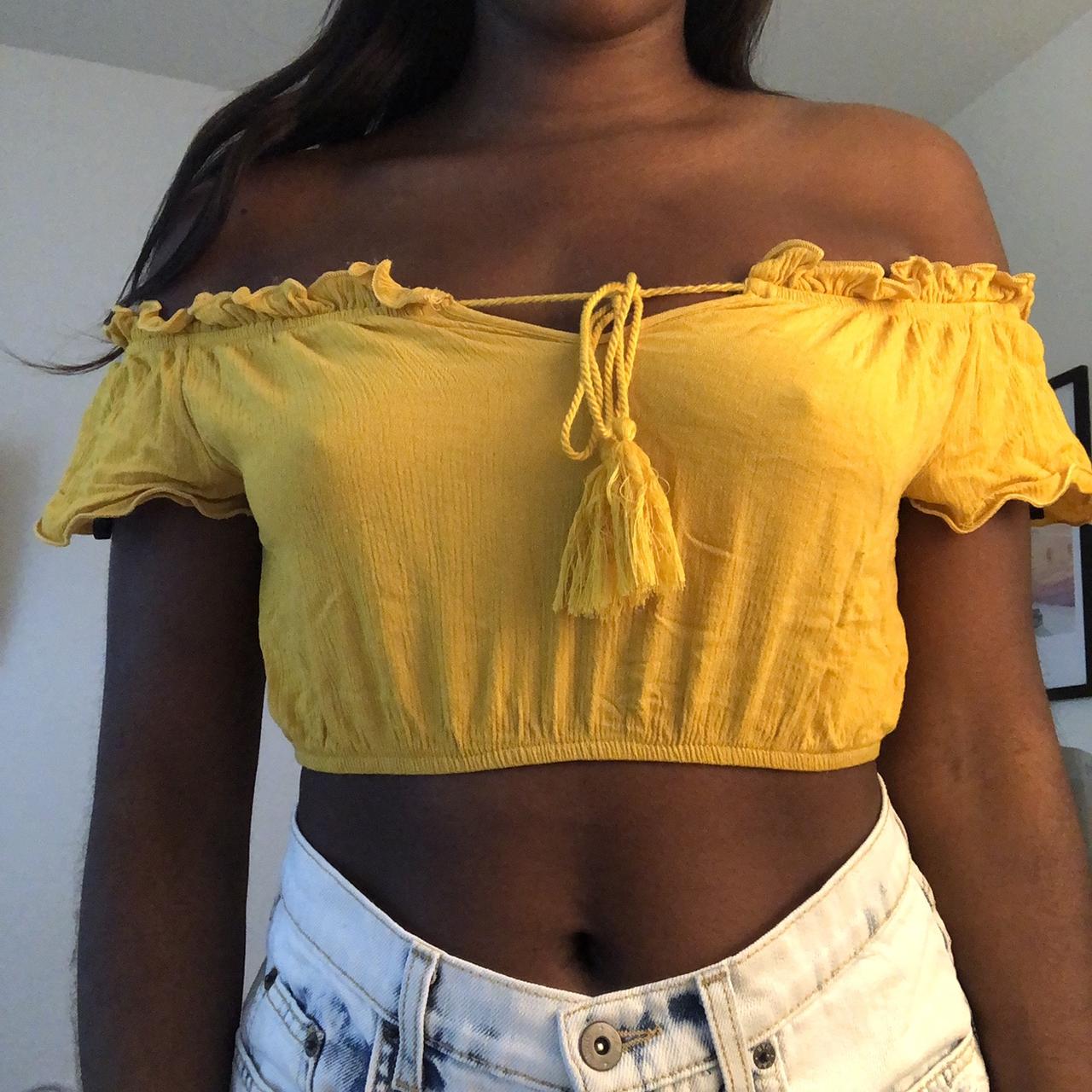 Missguided Women's Yellow Croptop Depop
