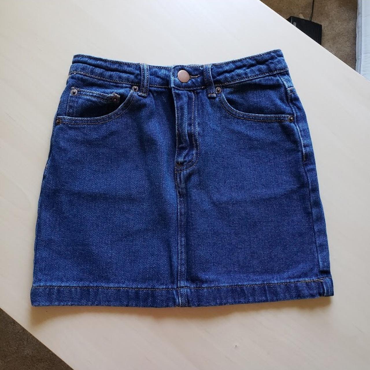 Forever 21 denim mini skirt, size small, in perfect... - Depop