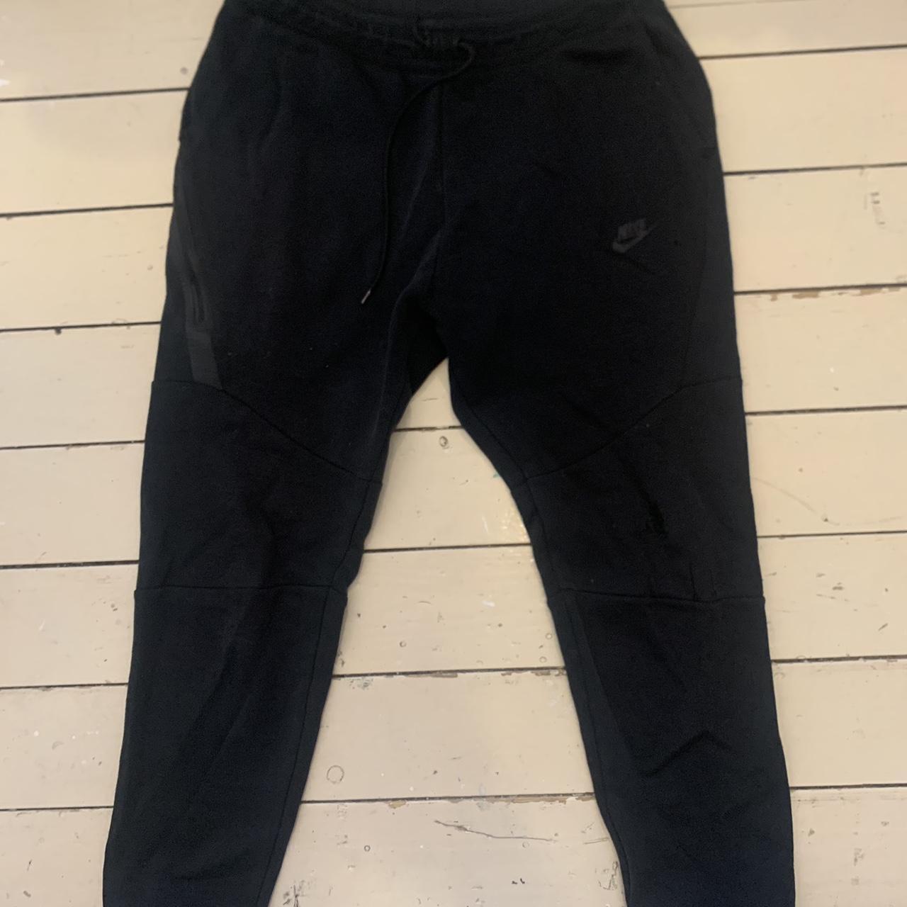 mens nike tech bottoms