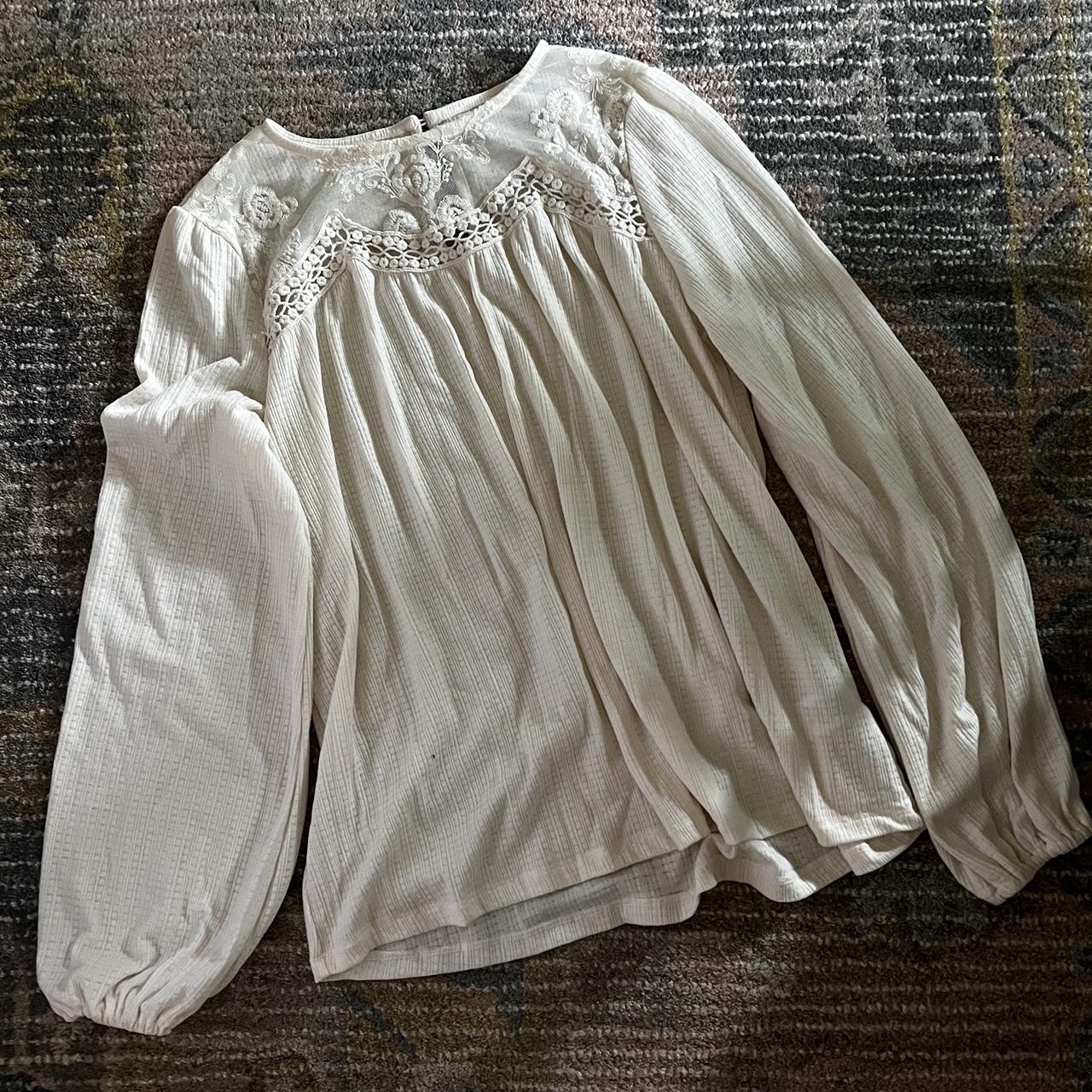 Maurices Women's White Blouse | Depop