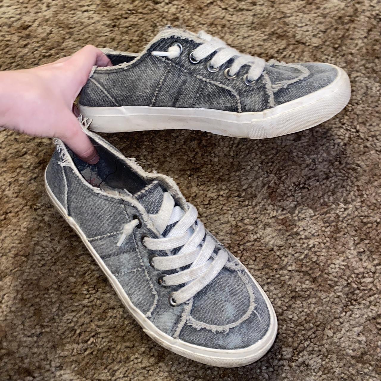 coolest grey distressed shoes super y2k grunge send... - Depop