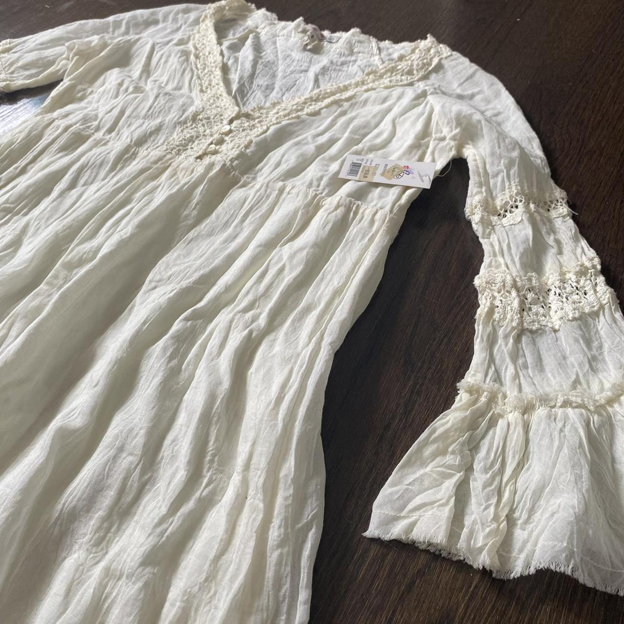 cream flowy dress adorable white 3/4 quarter long... - Depop