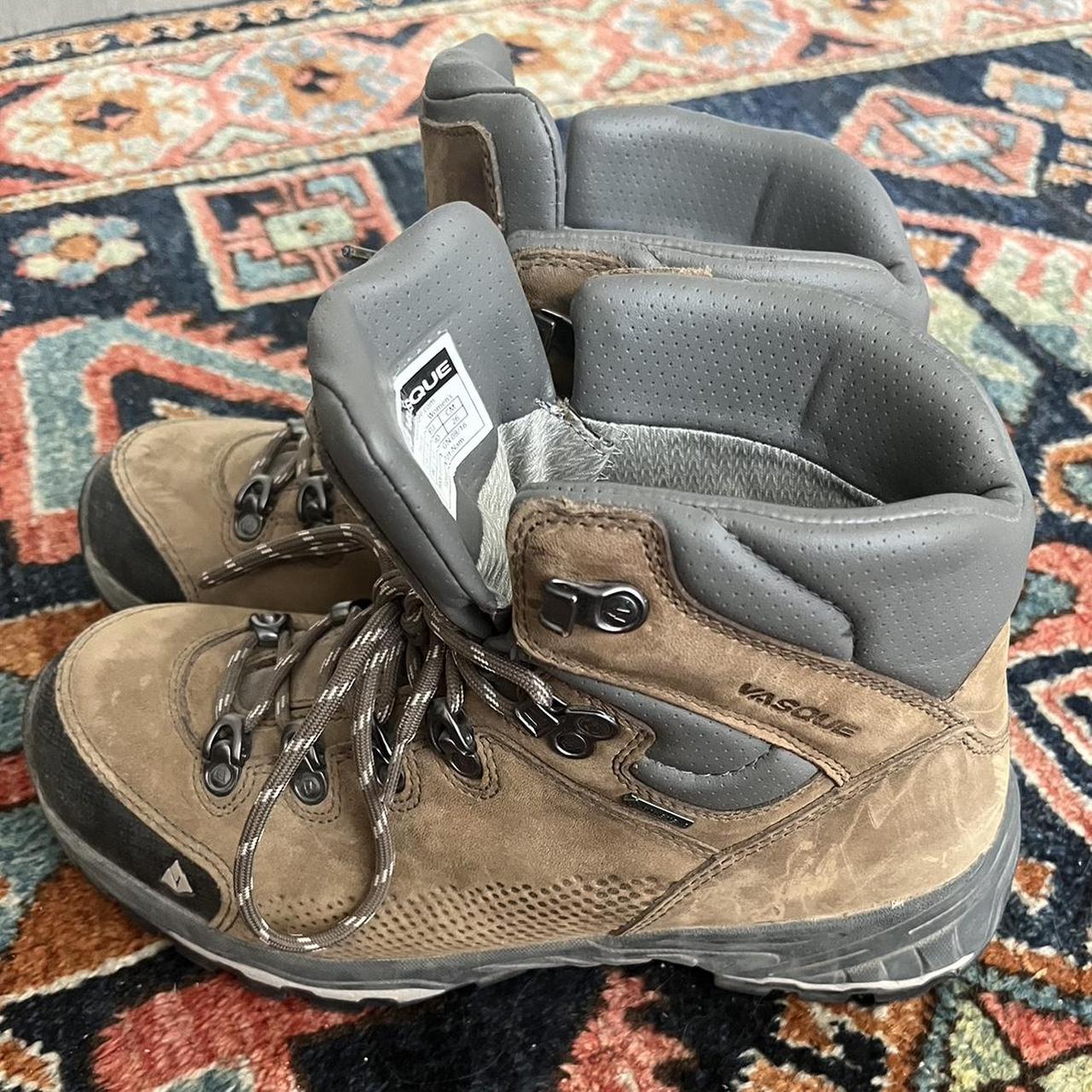 vasque narrow hiking boots