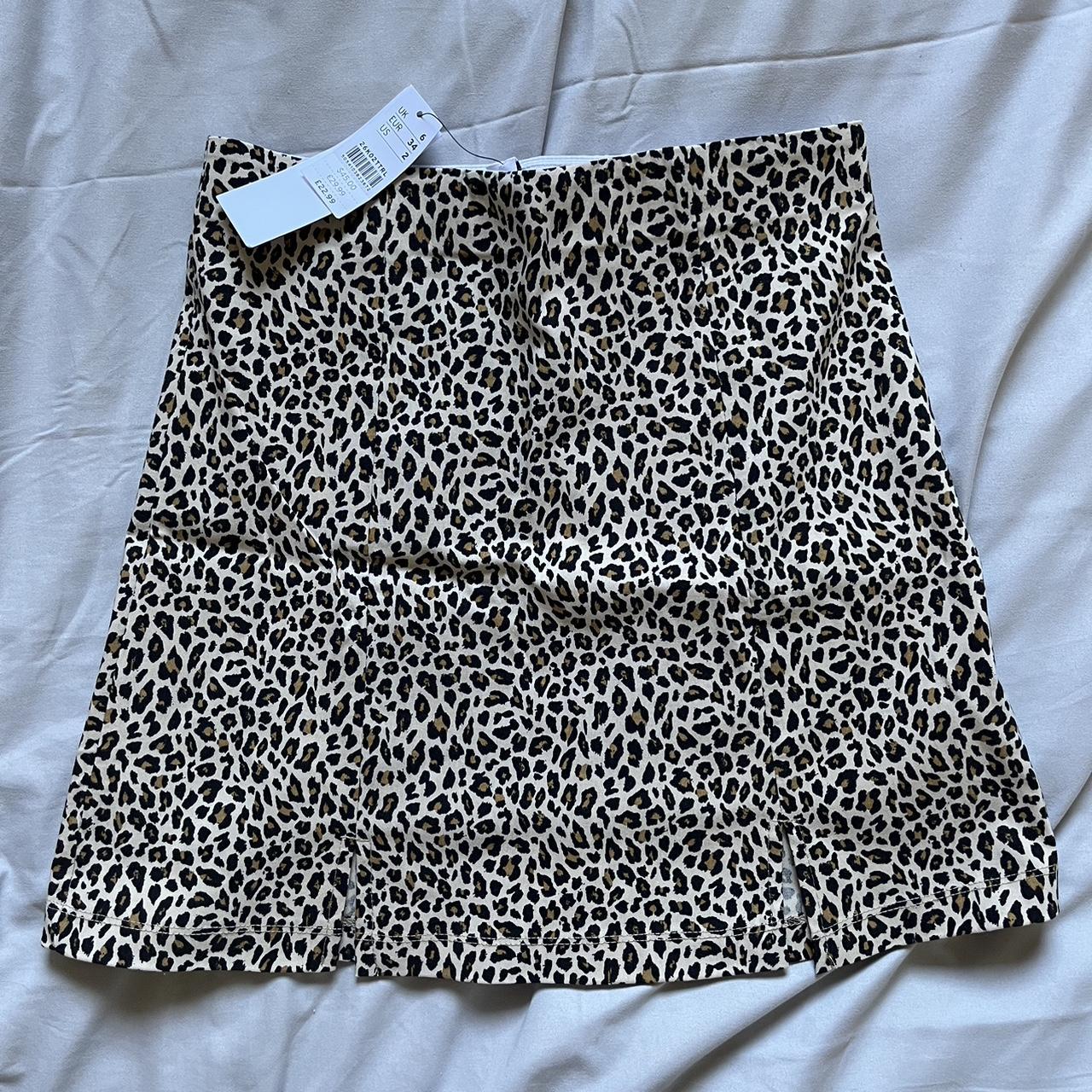 Topshop Petite Leopard Print Mini Skirt with Two... - Depop