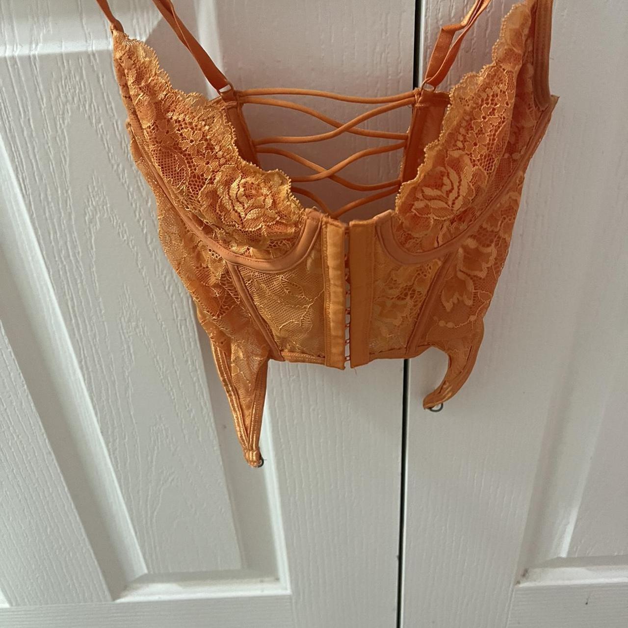 Orange Glassons Corset Depop 7370