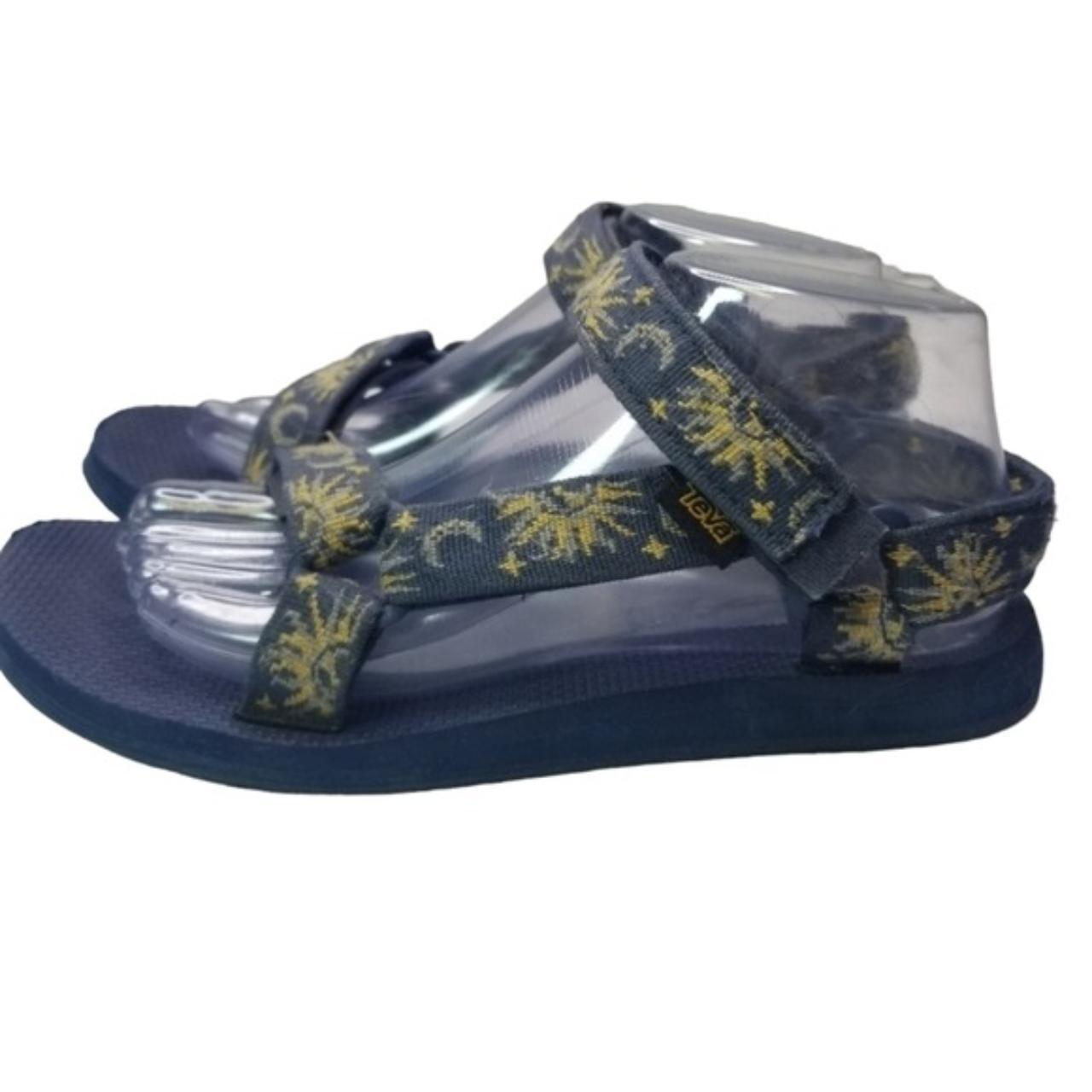 Teva moon sale and stars sandals