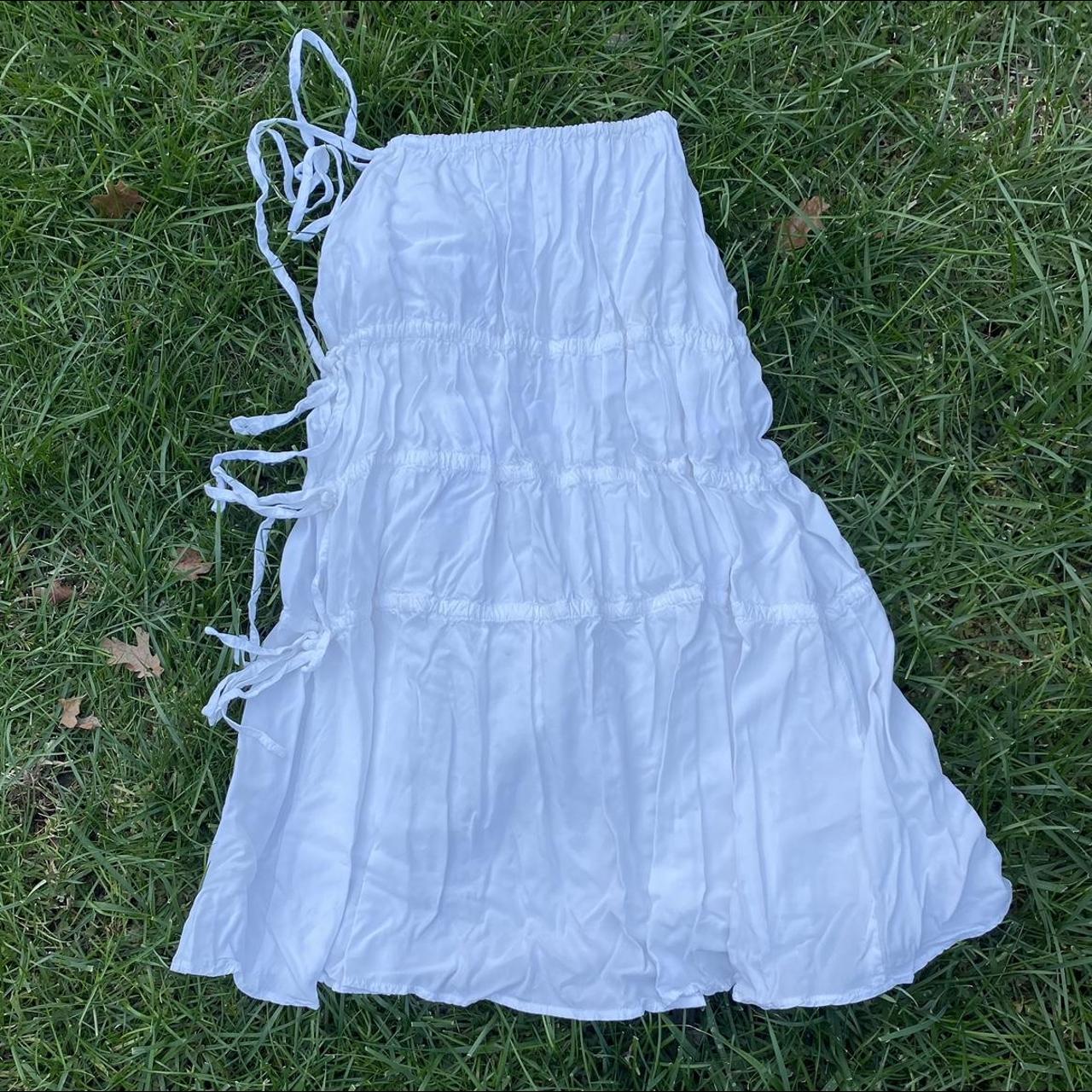 Princess Polly white tiered tie maxi skirt in good... Depop