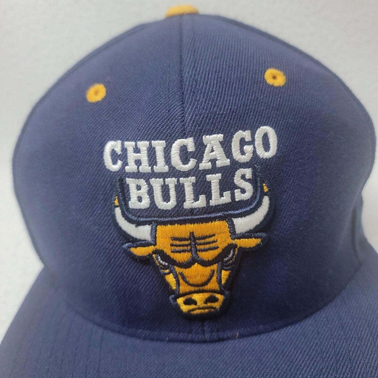 Chicago Bulls Mitchell &Ness NBA warmup - Depop