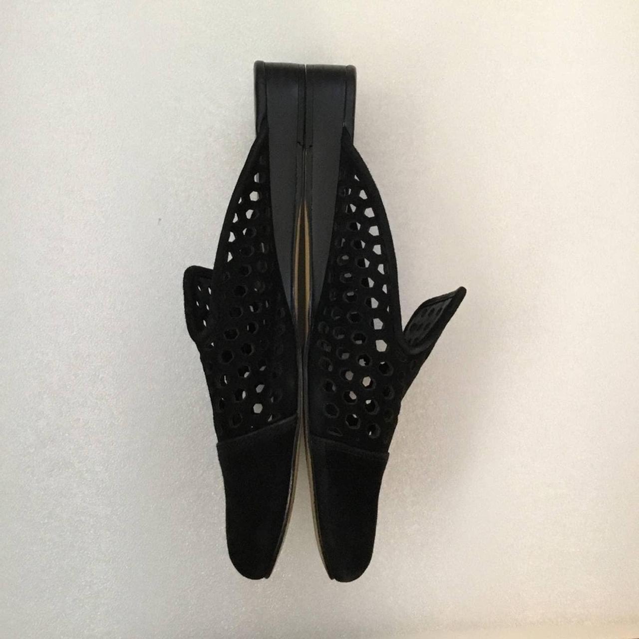 Saks Fifth Avenue Shoes Womens Black Slip On - Depop