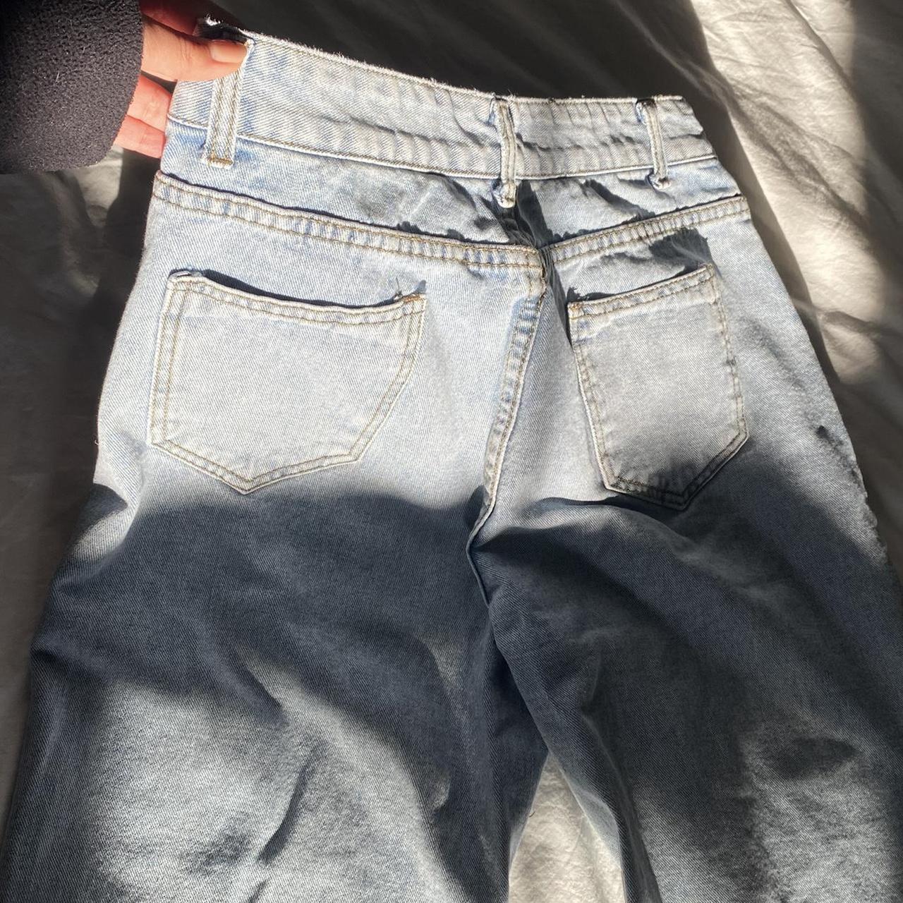 Blue Jeans Untagged, look vintage, wide leg 90s... - Depop