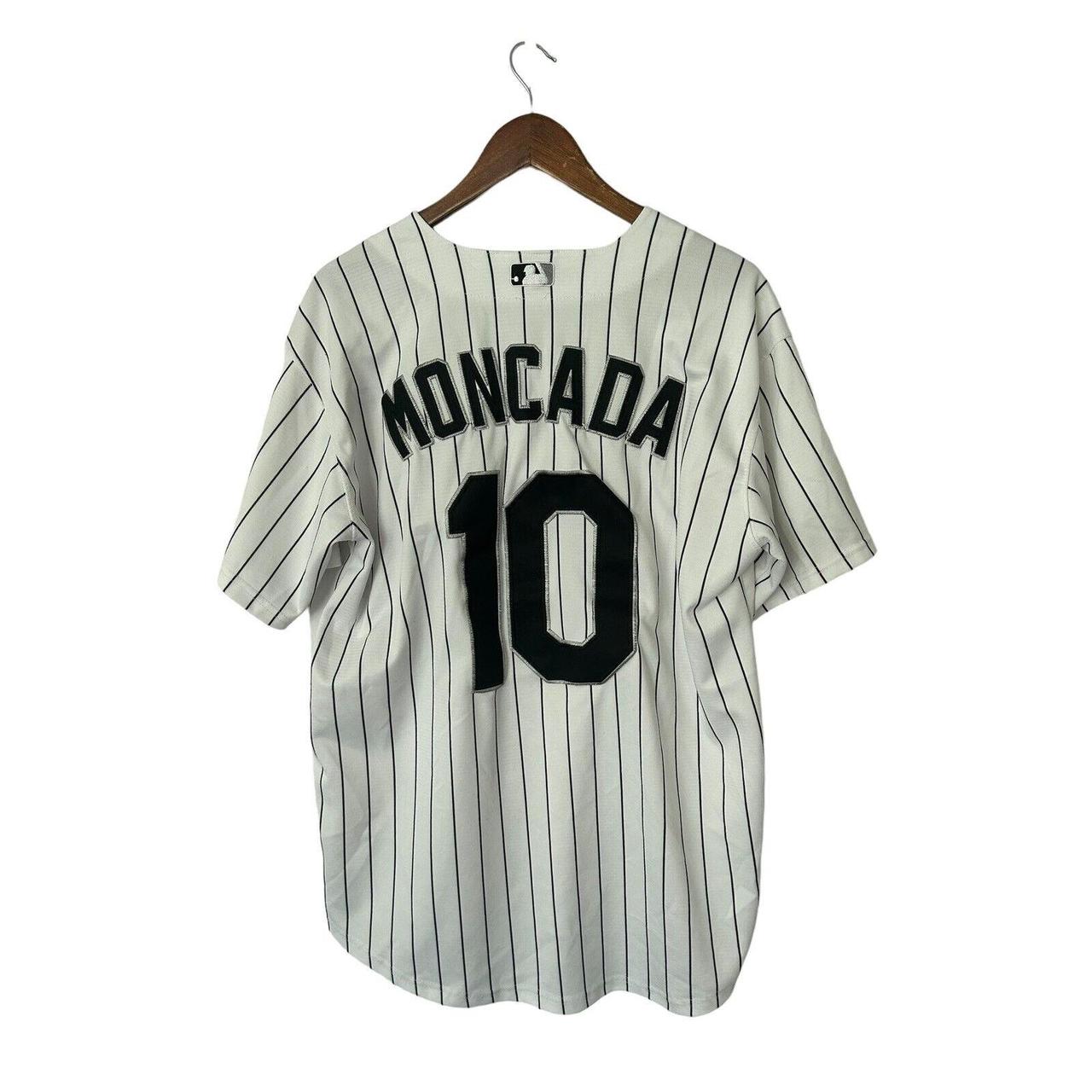 MAJESTIC Retro Chicago White Sox hotsell Moncada Jersey