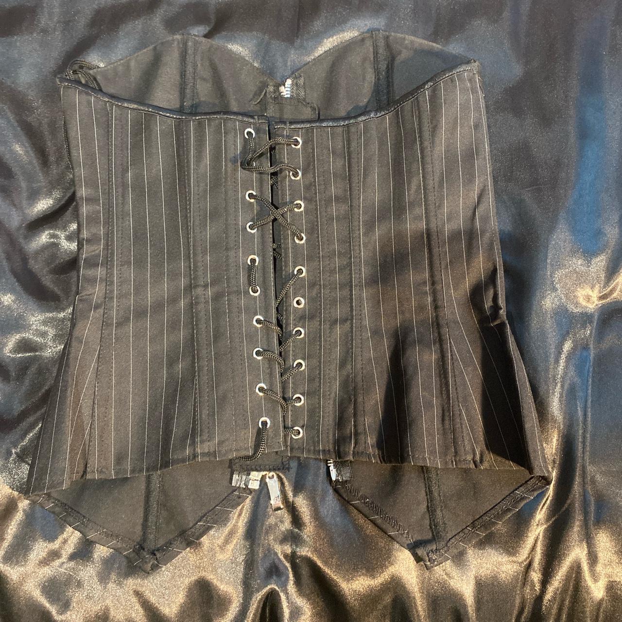 zip front corset top - Depop