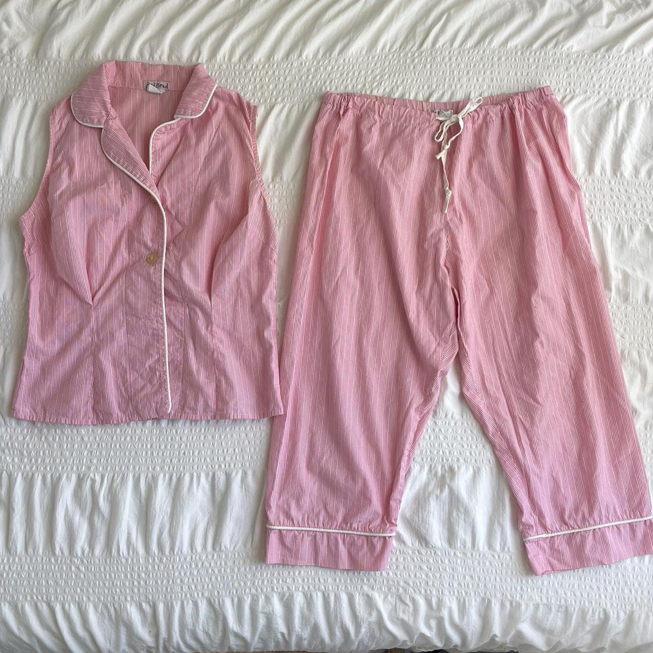 item listed by oliviaswoy