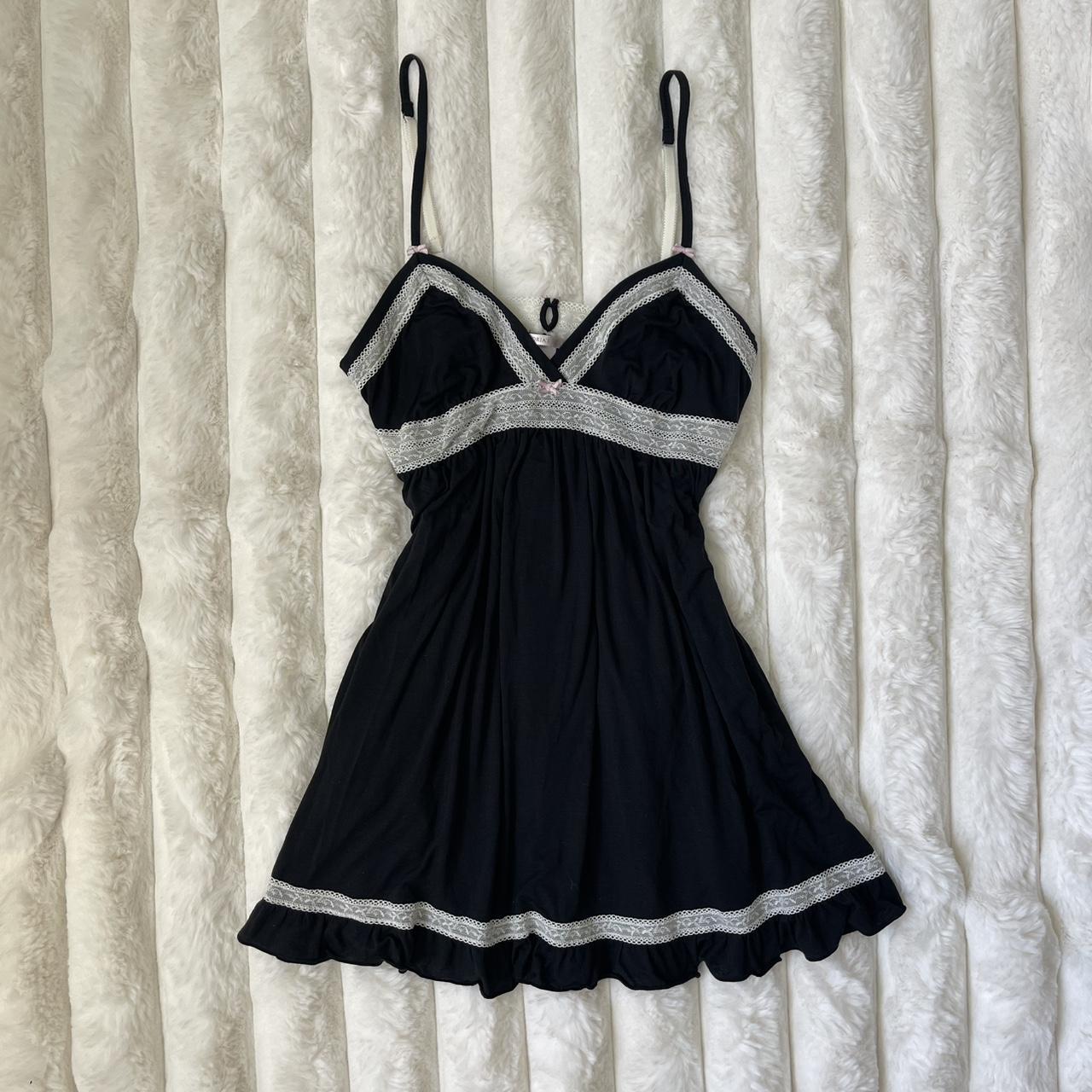item listed by oliviaswoy