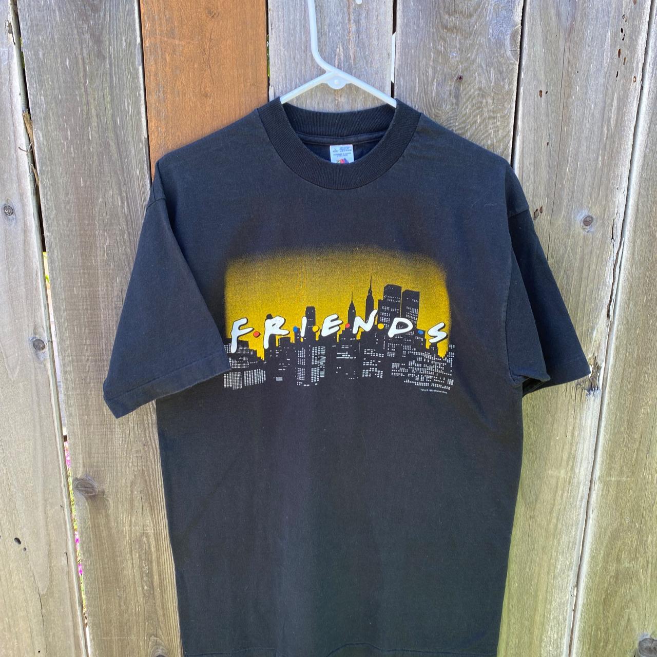 Vintage 1995 Black Friends TV Show T-Shirt Size L... - Depop