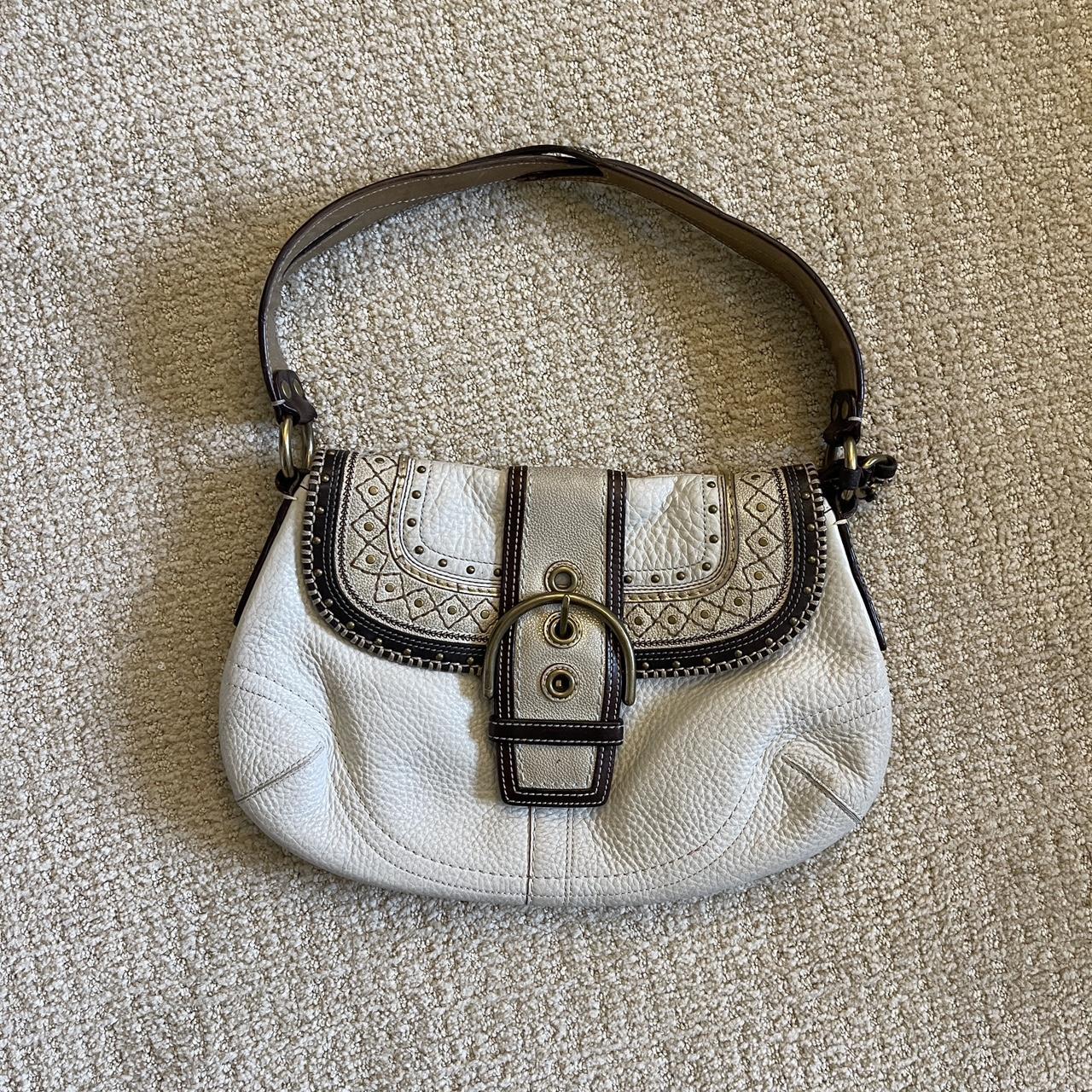 White coach purse in great condition - Depop