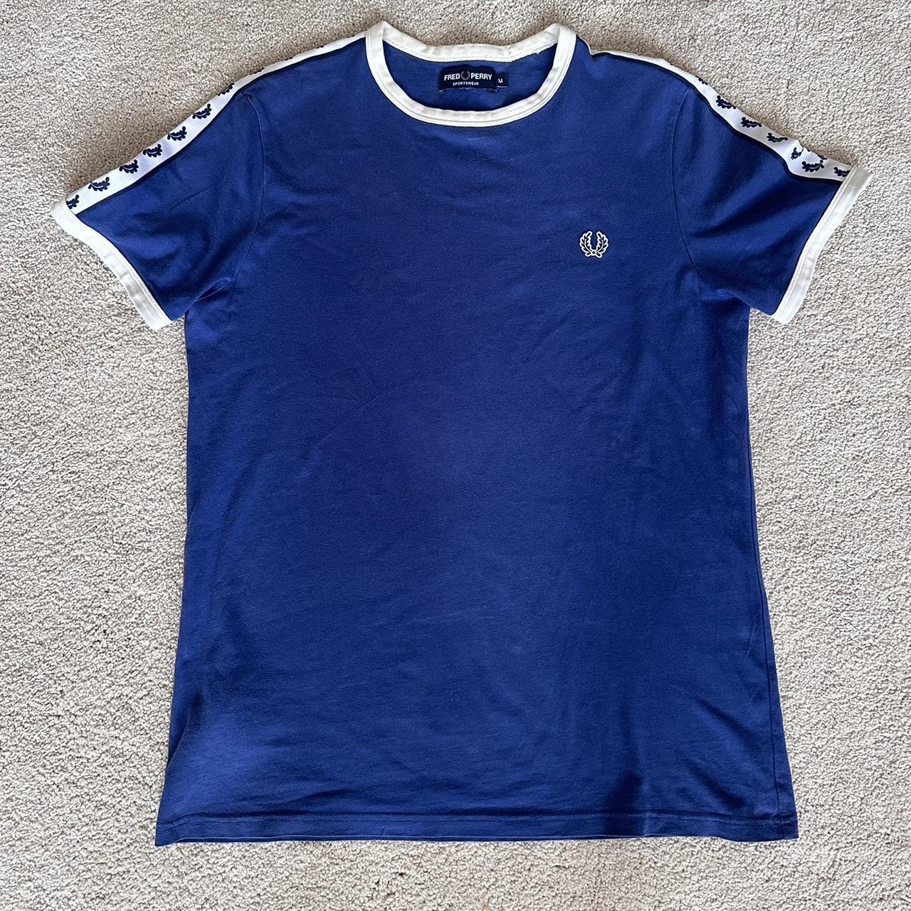 Fred Perry T Shirt This Is A Men’s Size Medium I’m Depop