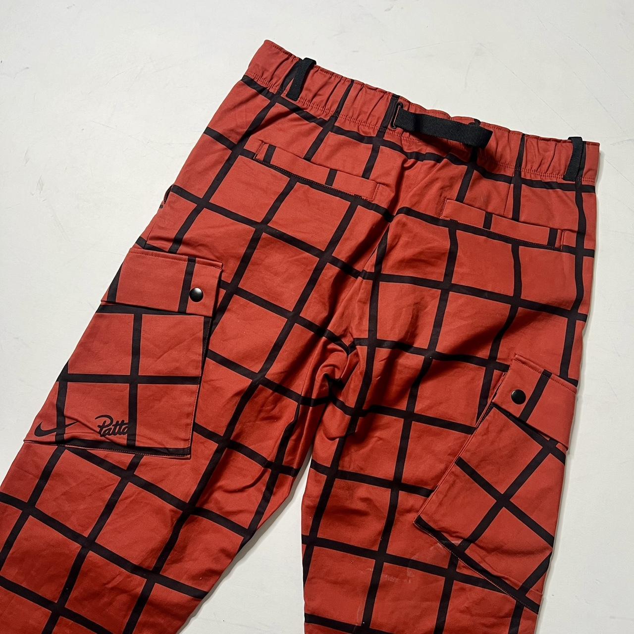 patta nike cargo pants